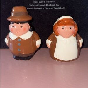 Pilgrim Figurines salt n pepper shakers